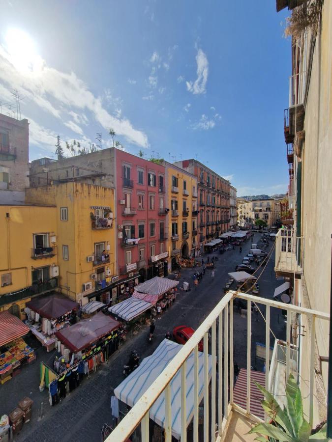 Отель Borgo Dei Miracoli Неаполь Экстерьер фото